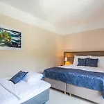 Bonaca Hotel