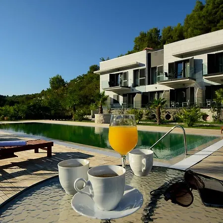 Bonaca 4* سكرادين
